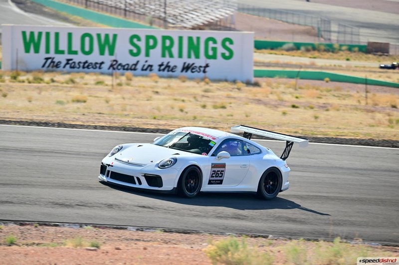 Porsche 911 GT3 Cup white