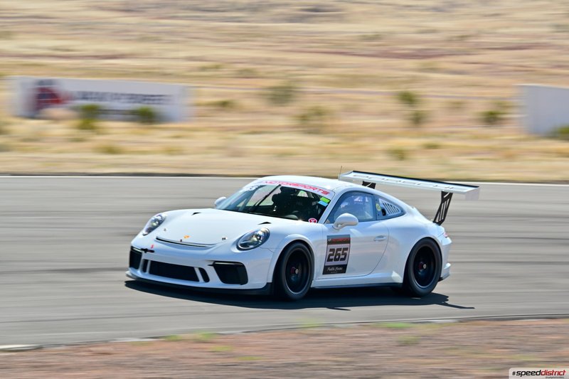 Porsche 911 GT3 Cup white