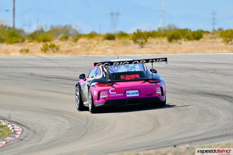 Porsche 911 GT3 Cup pink