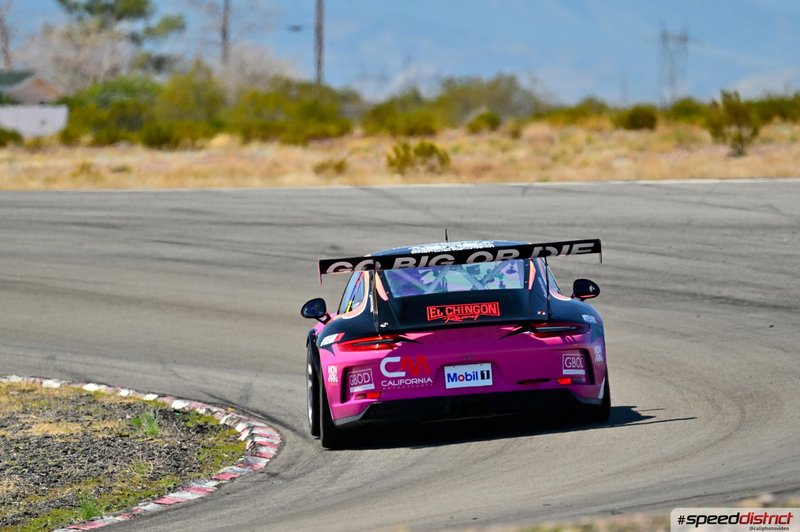 Porsche 911 GT3 Cup pink