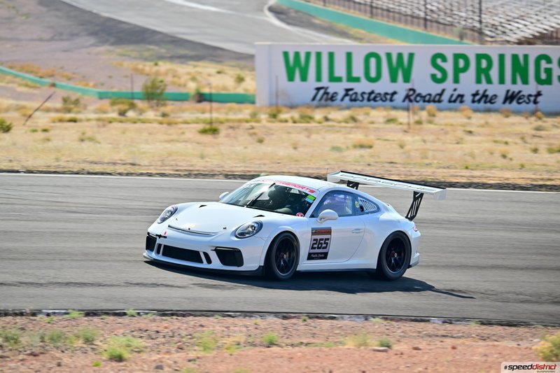 Porsche 911 GT3 Cup white