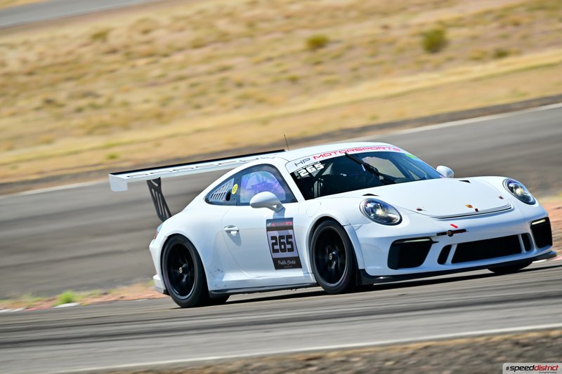 Porsche 911 GT3 Cup white