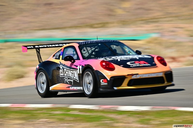 Porsche 911 GT3 Cup orange