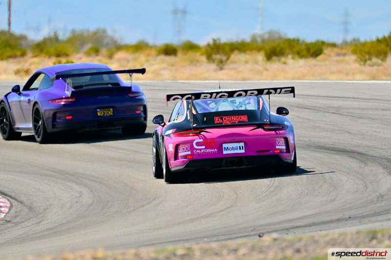 Porsche 911 GT3 Cup pink