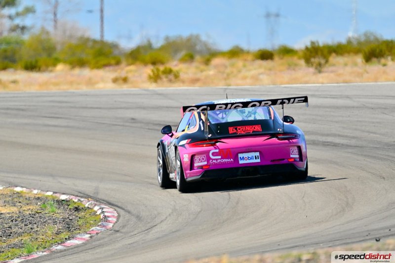 Porsche 911 GT3 Cup pink