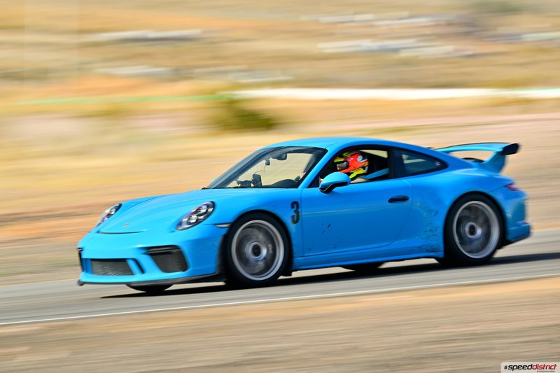 Porsche 911 GT3 RS blue