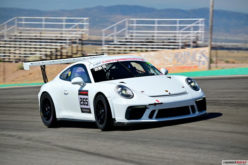 Porsche 911 GT3 Cup white
