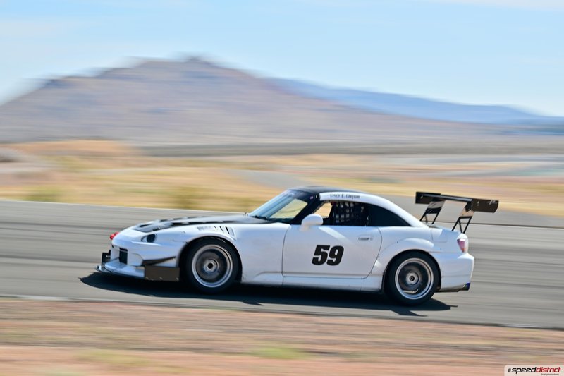 Porsche 911 GT3 Cup white