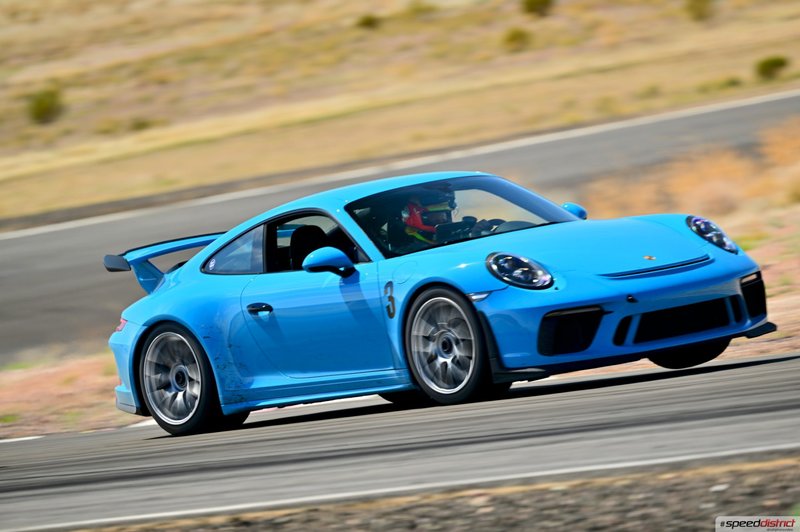 Porsche 911 GT3 RS blue