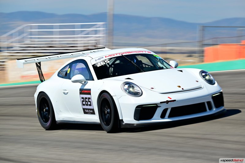 Porsche 911 GT3 Cup white