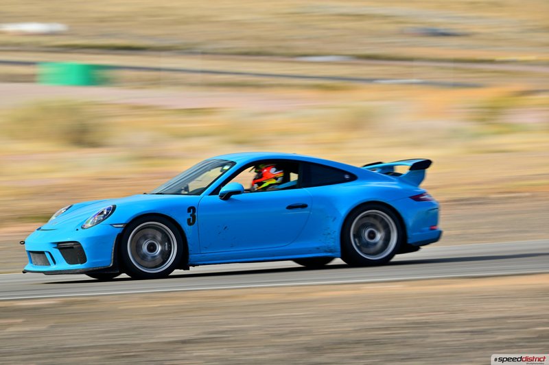 Porsche 911 GT3 RS blue