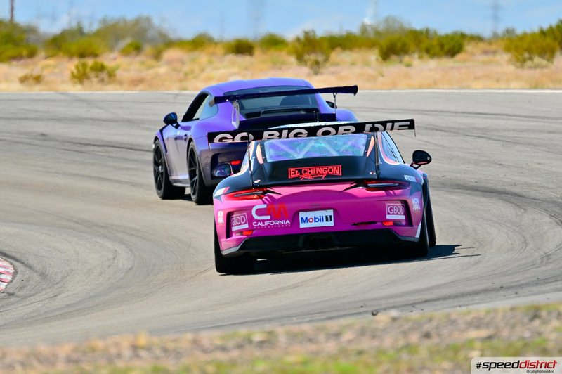 Porsche 911 GT3 Cup pink