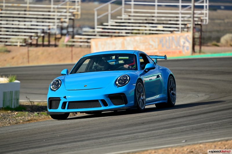 Porsche 911 GT3 RS blue
