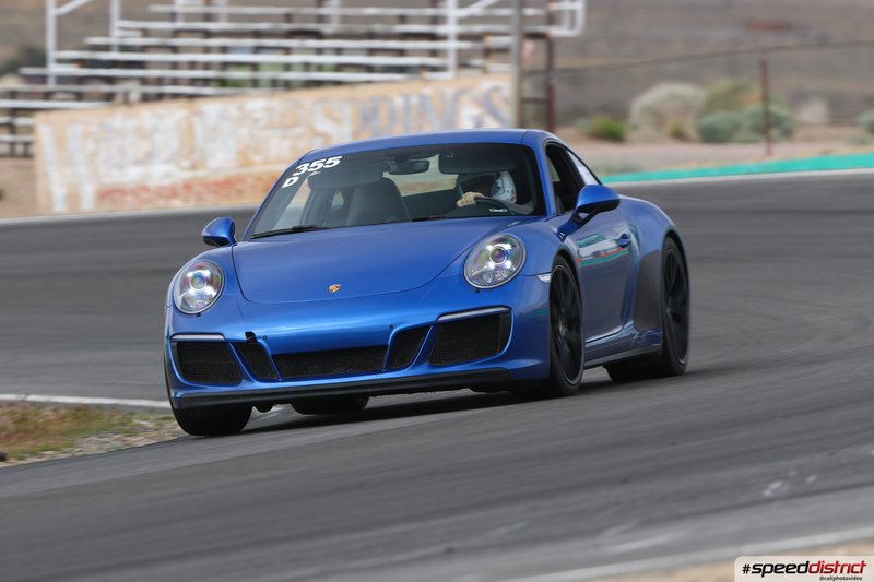 Porsche 911 GT3 blue