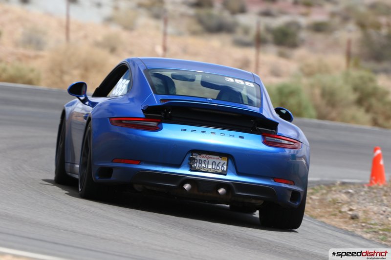 Porsche 911 GT3 blue