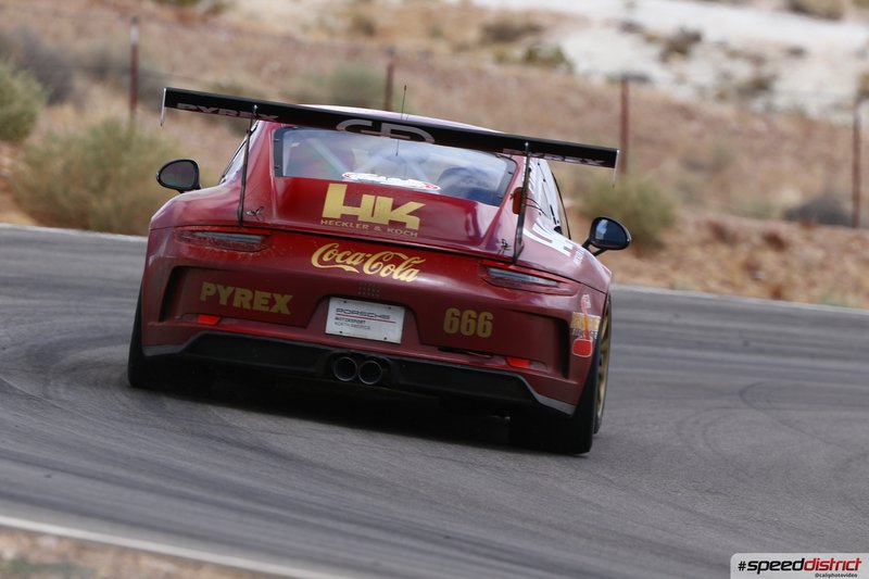 Porsche 911 GT3 Cup red