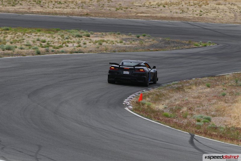 Chevrolet Corvette Z06 gray