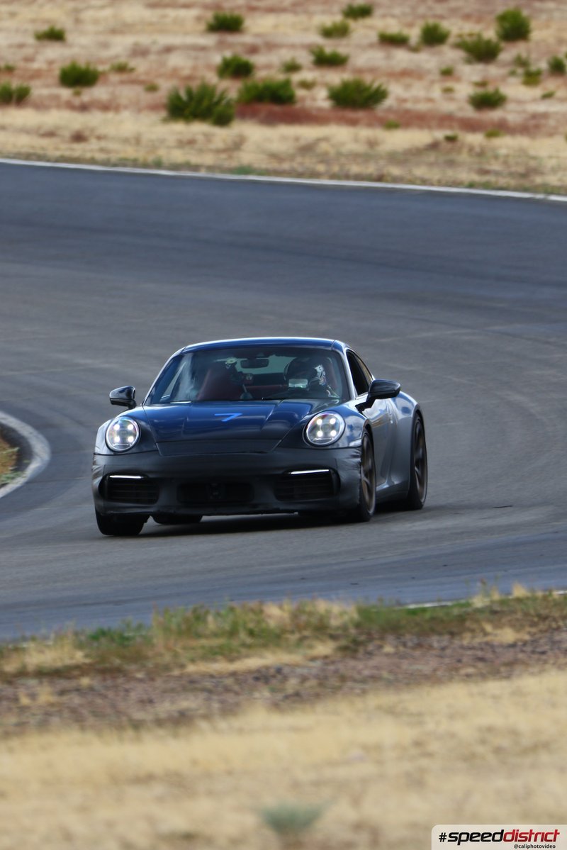 Porsche 911 GT3 gray
