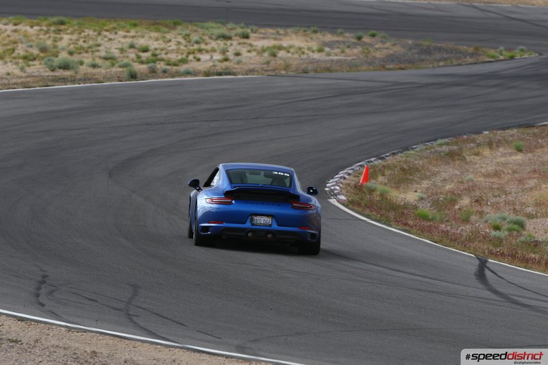Porsche 911 GT3 blue