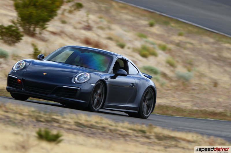 Porsche 911 GT3 gray