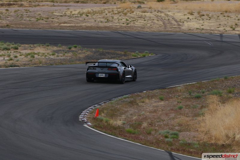 Chevrolet Corvette Z06 gray