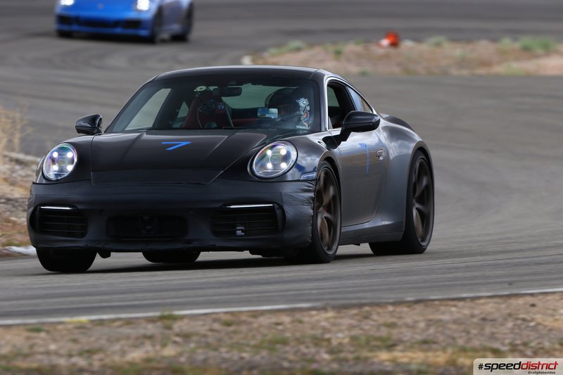 Porsche 911 GT3 gray