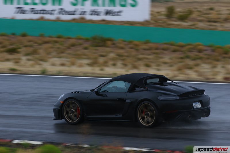 Porsche Cayman GT4 black