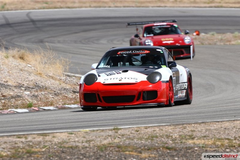 Porsche 911 GT3 white