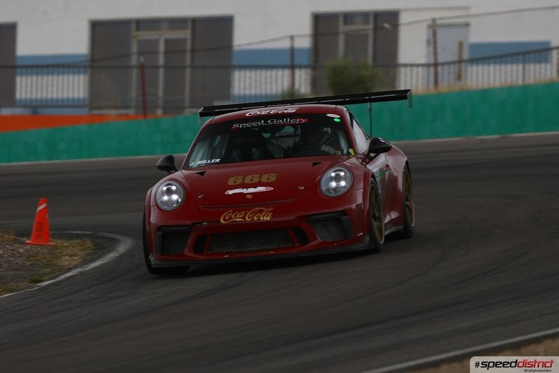Porsche 911 GT3 red