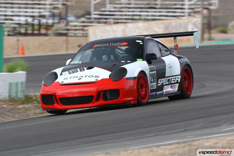 Porsche 911 GT3 Cup red