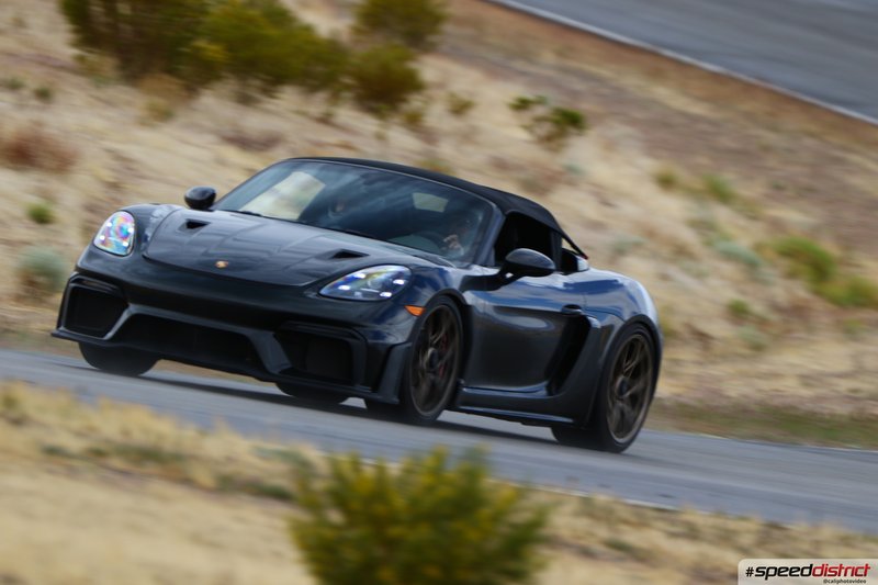 Porsche Cayman GT4 RS blue