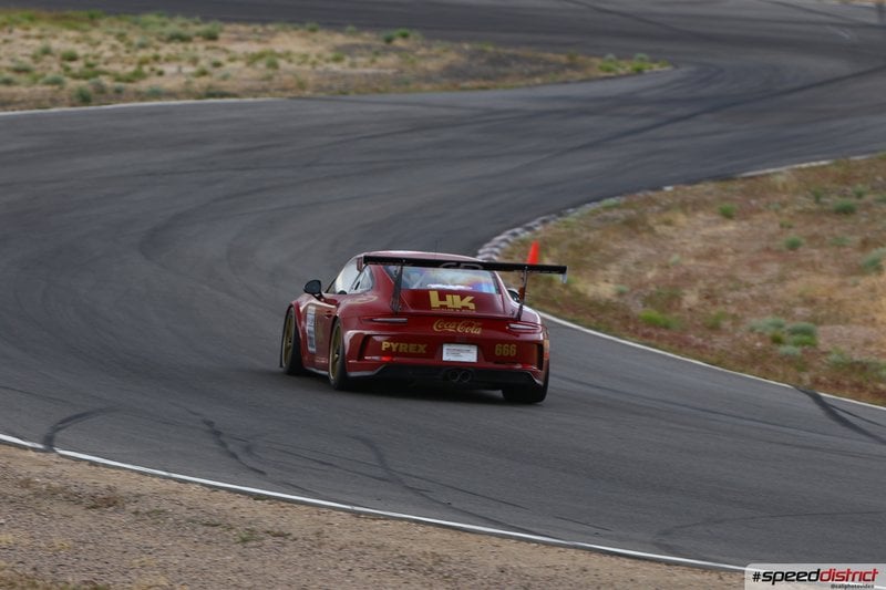 Porsche 911 GT3 red