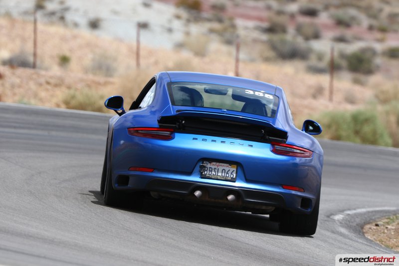 Porsche 911 GT3 blue