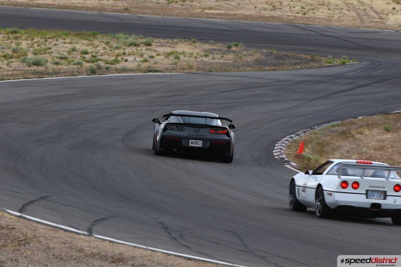 Chevrolet Corvette Z06 gray