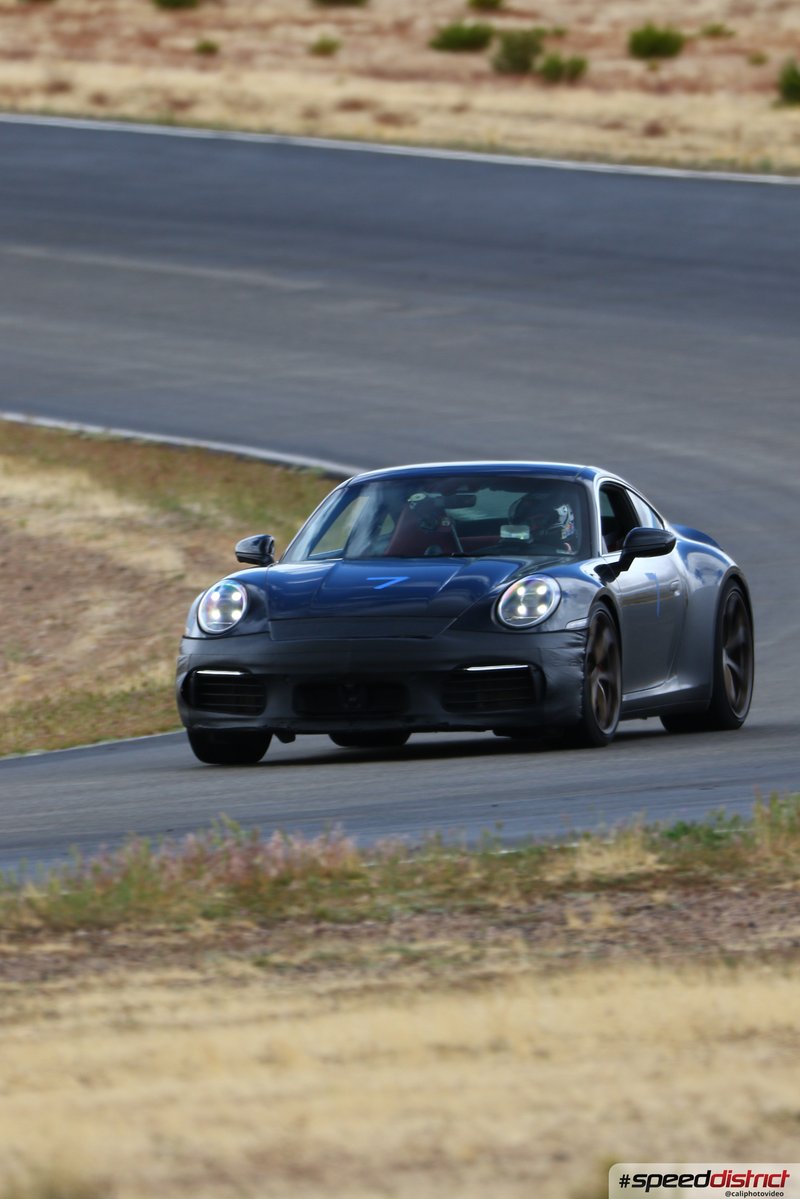 Porsche 911 GT3 gray