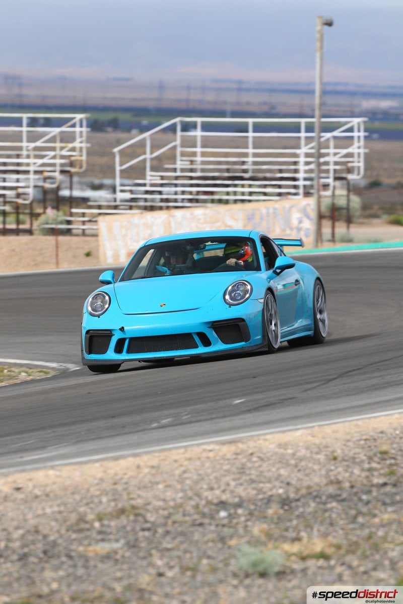 Porsche 911 GT3 blue