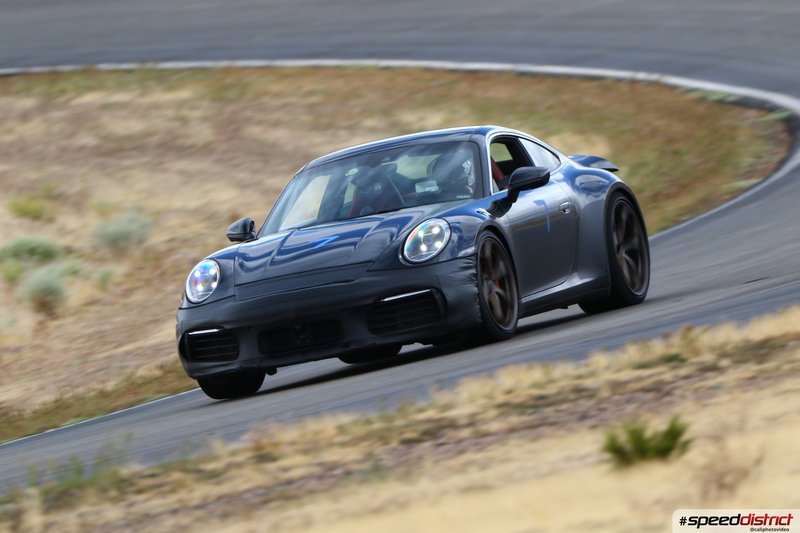 Porsche 911 GT3 blue