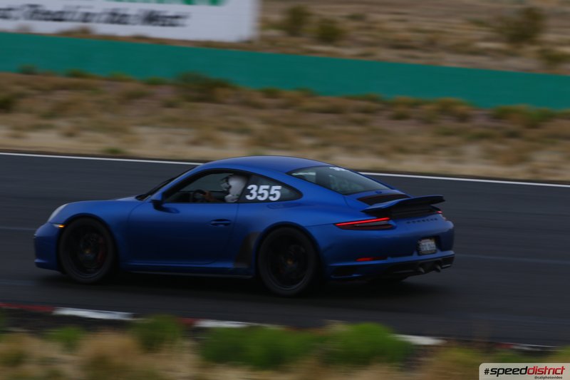 Porsche 911 GTS