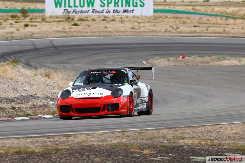 Porsche 911 GT3 Cup white