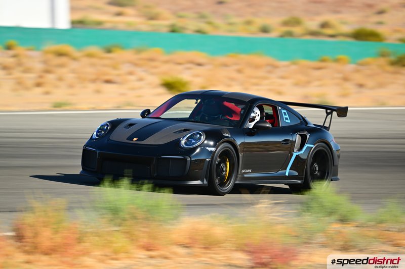 Porsche 911 GT2 RS