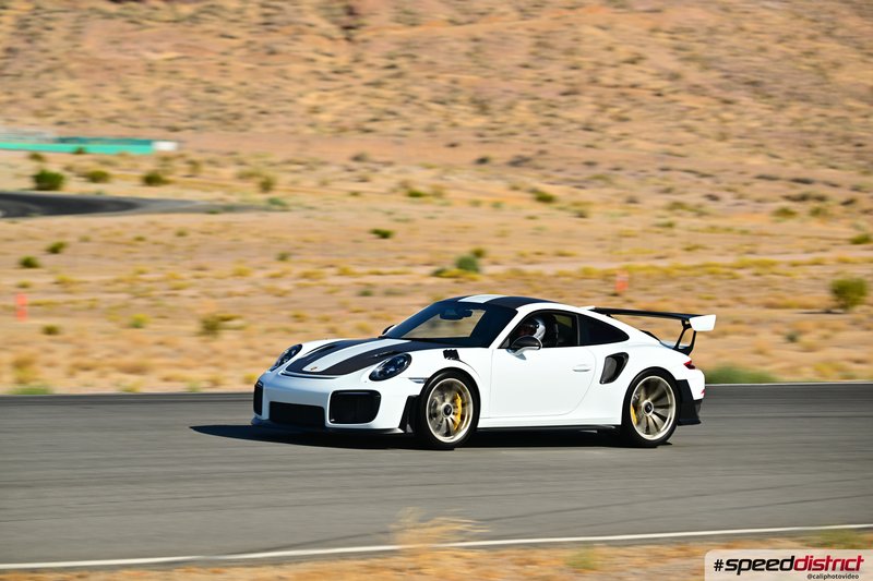 Porsche 911 GT2 RS