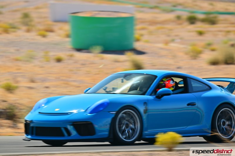 Porsche 911 GT3 RS blue