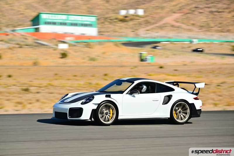 Porsche 911 GT2 RS