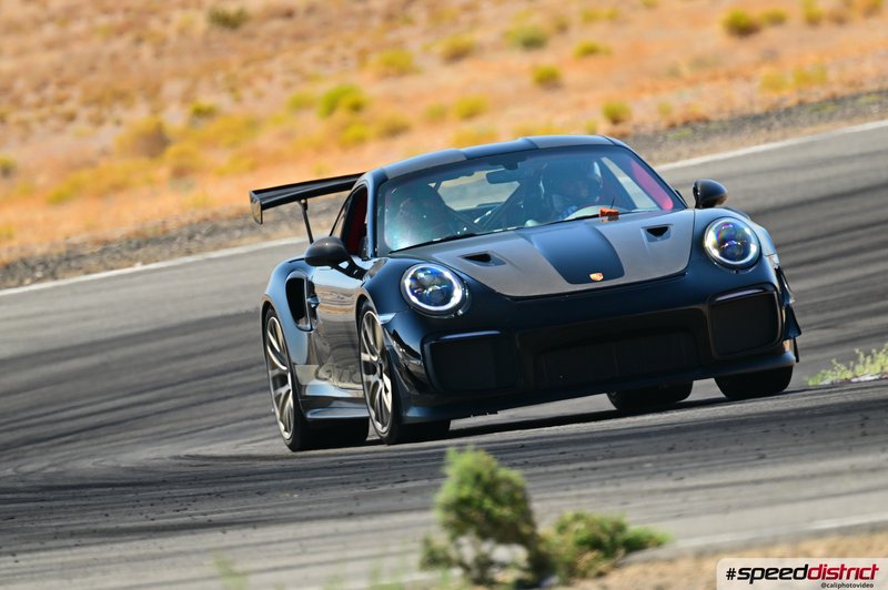 Porsche 911 GT3 RS blue