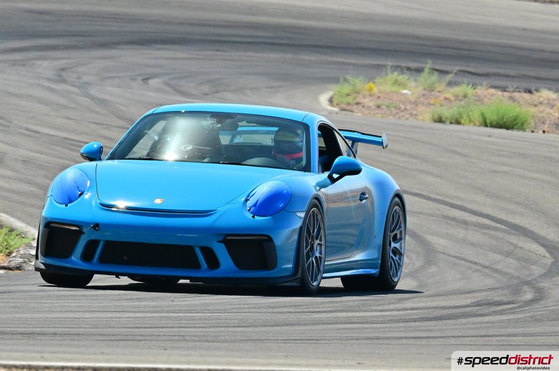 Porsche 911 GT3 RS blue