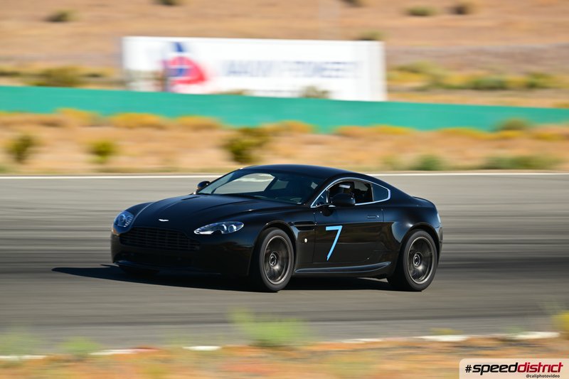 Aston Martin Vantage