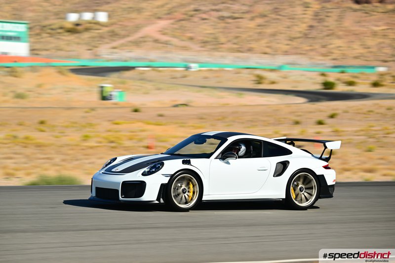 Porsche 911 GT2 RS