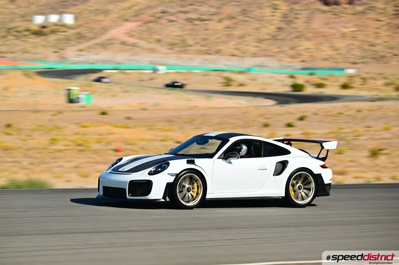 Porsche 911 GT2 RS