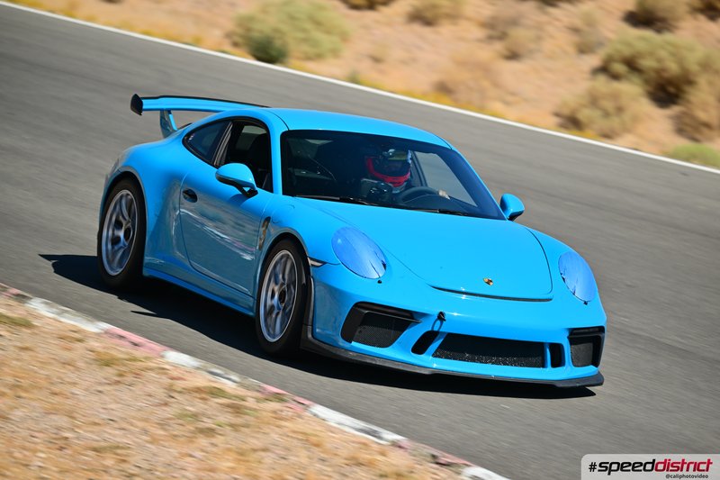 Porsche 911 GT3 RS blue