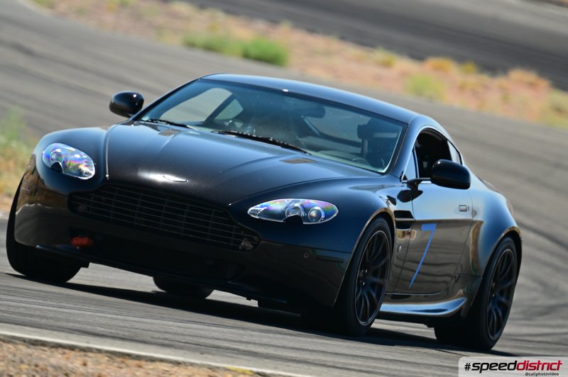 Aston Martin V8 Vantage